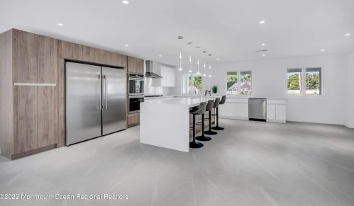 171 Wall St, Tinton Falls NJ  07724-2416 exterior