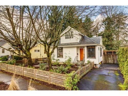 9129 Mckenna, Portland OR  97203-2652 exterior