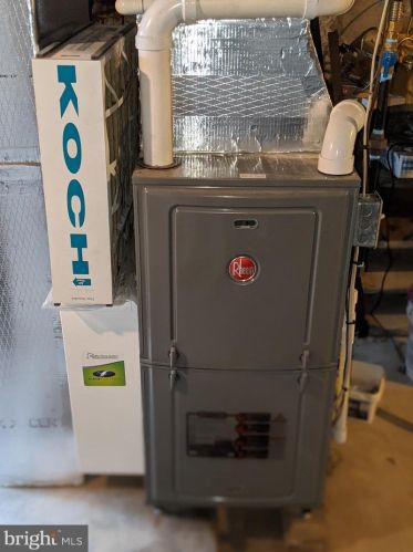 1147 King St, York PA 17403-1841 exterior