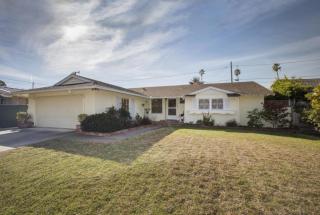 5647 Canalino Dr, Carpinteria, CA 93013-2518