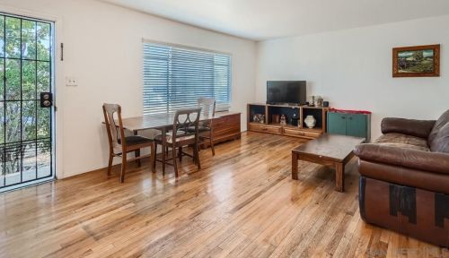 687 Palomar Ave, El Cajon, CA 92020-7352