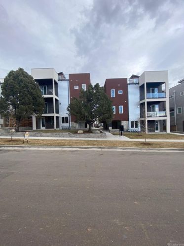 1250 Quitman St, Denver, CO 80204-1411
