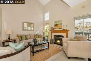 213 Hidden Creek Ct, Pacheco, CA 94553-6804