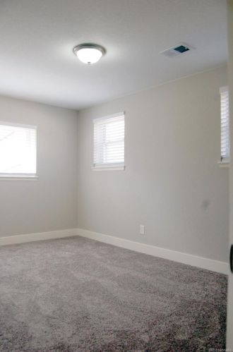 18200 Mexico Pl, Denver CO  80017-5377 exterior