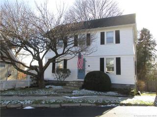 9 Plymouth Ct, Milford, CT 06460-3449