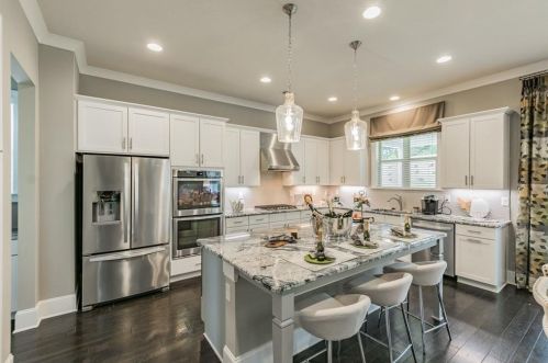 4215 Carver Dr, Atlanta GA  30360-2546 exterior