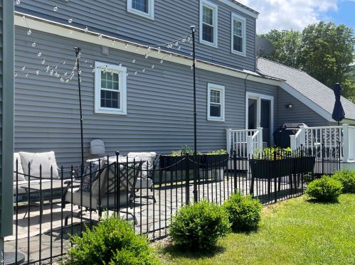 12 Marshall Ct, Laconia, NH 03246-2682