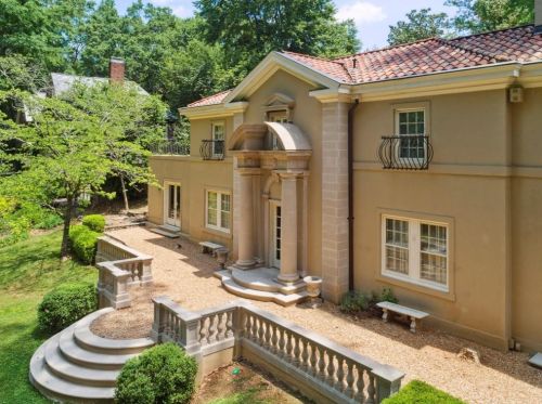 2515 Habersham Rd, Atlanta GA  30305-3557 exterior