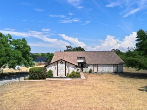 450 Chaparral Rd, Georgetown, TX 78628-6813