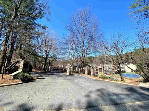 1804 Masons Creek Cir, Atlanta, GA 30350-2502