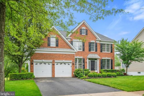 15162 Golf View Dr, Haymarket, VA 20169-3148