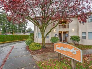 3358 Northwest Ave, Bellingham, WA 98225-1209