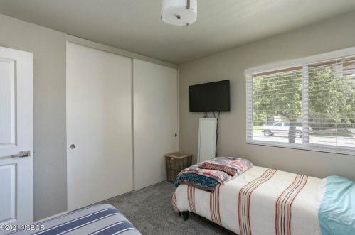 1368 Revere St, Santa Maria CA  93455-4467 exterior