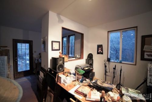 6492 County Rd 80c, Red Feather Lakes CO 80536-9201 exterior