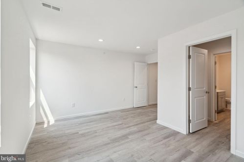 2543 11 St, Philadelphia PA  19133-1413 exterior