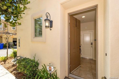 2269 Flatiron Way, San Marcos, CA 92078-2143