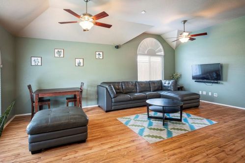 4308 Palmdale Dr, Plano, TX 75024-7317