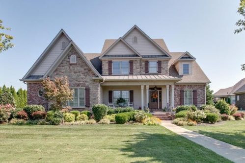 2831 Beaulah Dr, Murfreesboro, TN 37128-5092