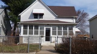 1103 Lawson Ave, Saint Paul MN  55106-3329 exterior