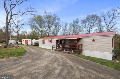 785 Beam Rd, Three Churches, WV 26757