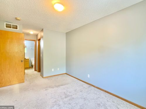 861 Desoto St, Saint Paul MN  55130-4233 exterior