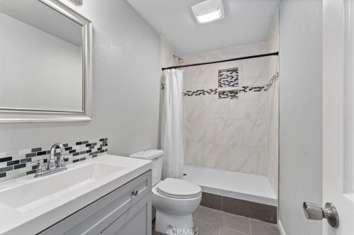 8482 Alexandria St, Riverside CA  92508-8109 exterior
