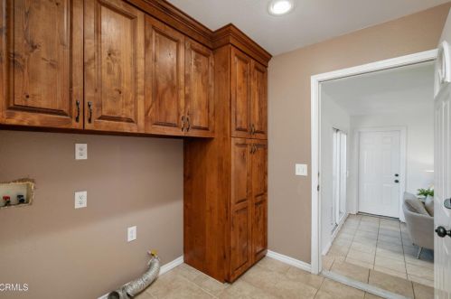 1122 Spazier Ave, Glendale CA  91201-1320 exterior
