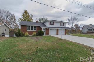 405 Locust St, Beverly Manor IL  61571-2211 exterior