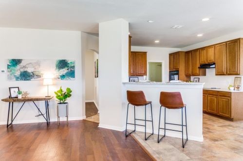 4406 Carlton Dr, Garland TX 75043-7299 exterior