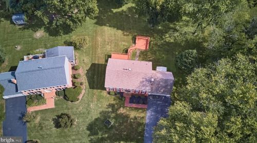 14613 Stonewall Dr, Silver Spring MD 20905-5857 exterior