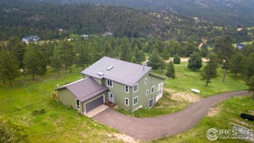 395 Cougar Dr, Boulder, CO 80302-9521
