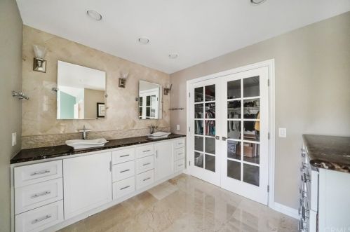 6070 Silverspur Trl, Anaheim CA  92807-4728 exterior