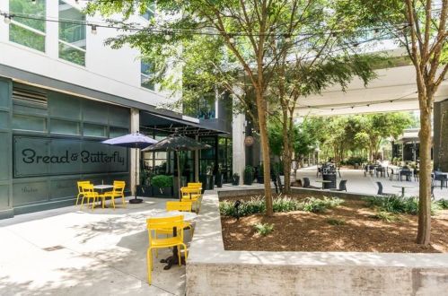 263 Hampton Ter, Atlanta GA  30307-2318 exterior