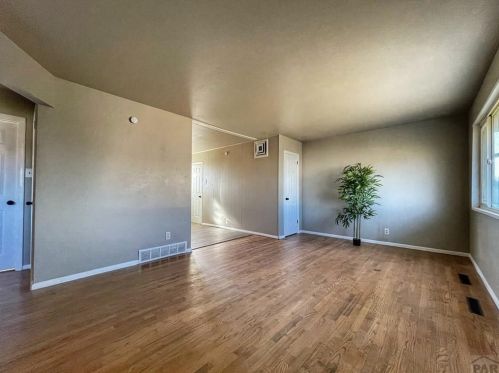 2940 Lancaster Dr, Pueblo CO  81005-3149 exterior