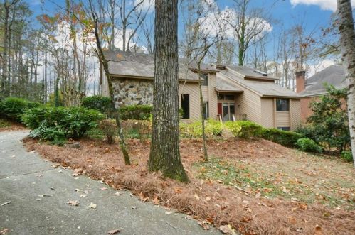 3628 Ashley Est, Marietta, GA 30067-4321