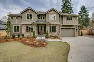 18453 Lake Desire Dr, Seattle, WA 98058-9527