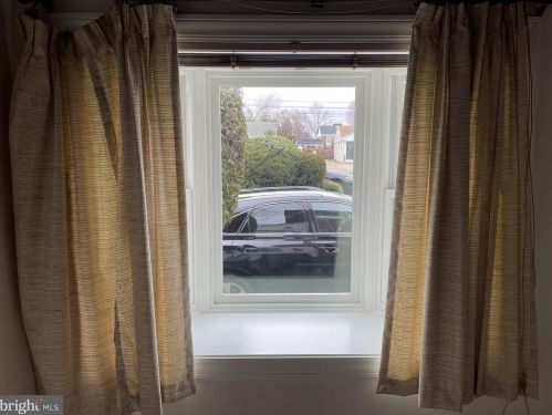 233 University Blvd, Silver Spring MD 20901-1944 exterior