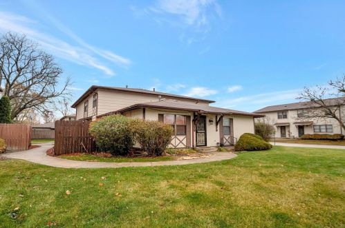4153 191st Ct, Country Club Hills, IL 60478-5858