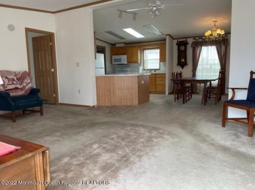 145 Starling Pl, East Freehold, NJ 07728-3418