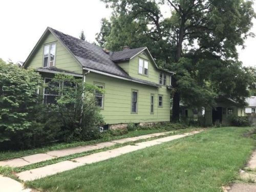 524 Morton St, Batavia, IL 60510-2950