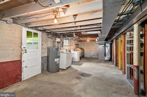 605 Rosemere Ave, Silver Spring MD 20904-3021 exterior