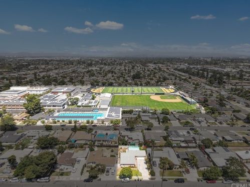 930 Fairview St, Anaheim CA  92801-3414 exterior