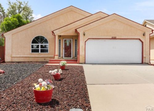2020 Chism Dr, Pueblo, CO 81008-1868