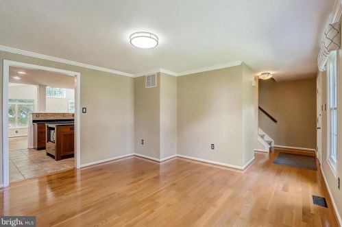 5724 Brothers Partnership Ct, Columbia MD  21045-2601 exterior