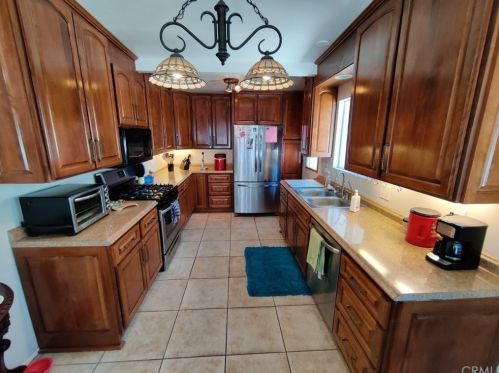 4277 Eileen St, Riverside CA  92504-2421 exterior