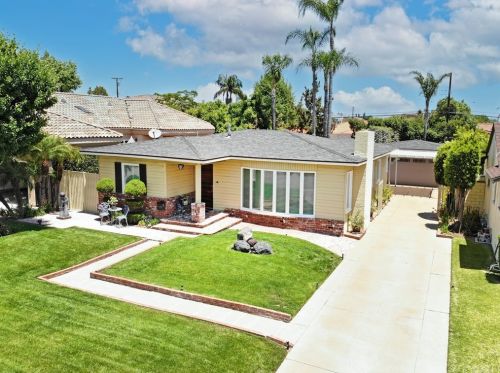9321 Gainford St, Downey, CA 90240-3559