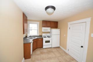 1418 Beacon St, Cincinnati OH  45230-2819 exterior