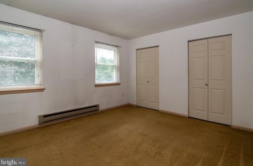 1081 Monticello Ln, Lancaster PA  17603-9410 exterior