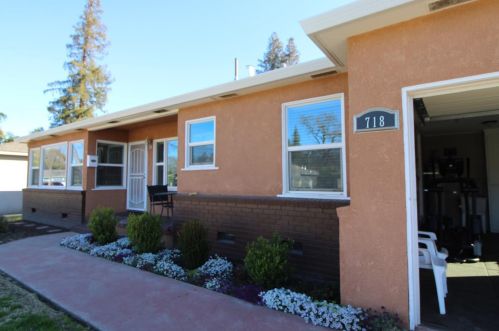 718 Auburn St, Modesto, CA 95350-6002