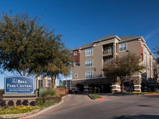 7927 Forest Ln, Dallas TX  75230-2460 exterior